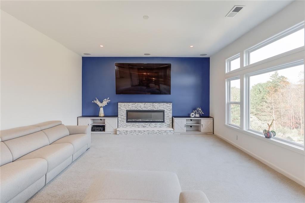 1810 Primrose Park Road Sugar Hill, GA 30518 - Photo 15 of 41