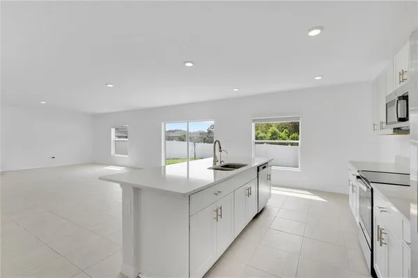 $400,000 | 557 Pink Ibis Bend, St. Cloud, FL 34772