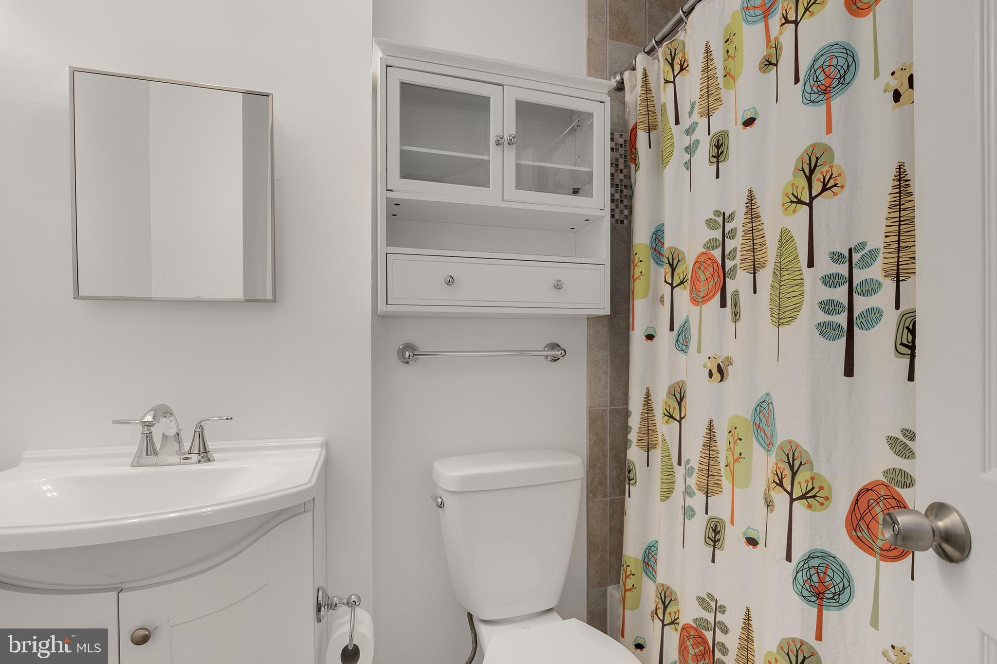 10432 Carlyn Ridge Road Damascus, MD 20872 - Photo 12 of 28 Gallery Image 12