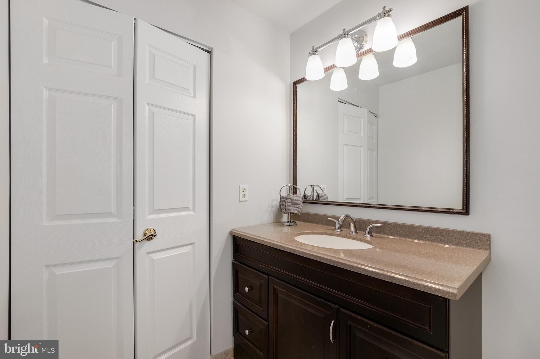 10432 Carlyn Ridge Road Damascus, MD 20872 - Photo 14 of 28 Gallery Image 14