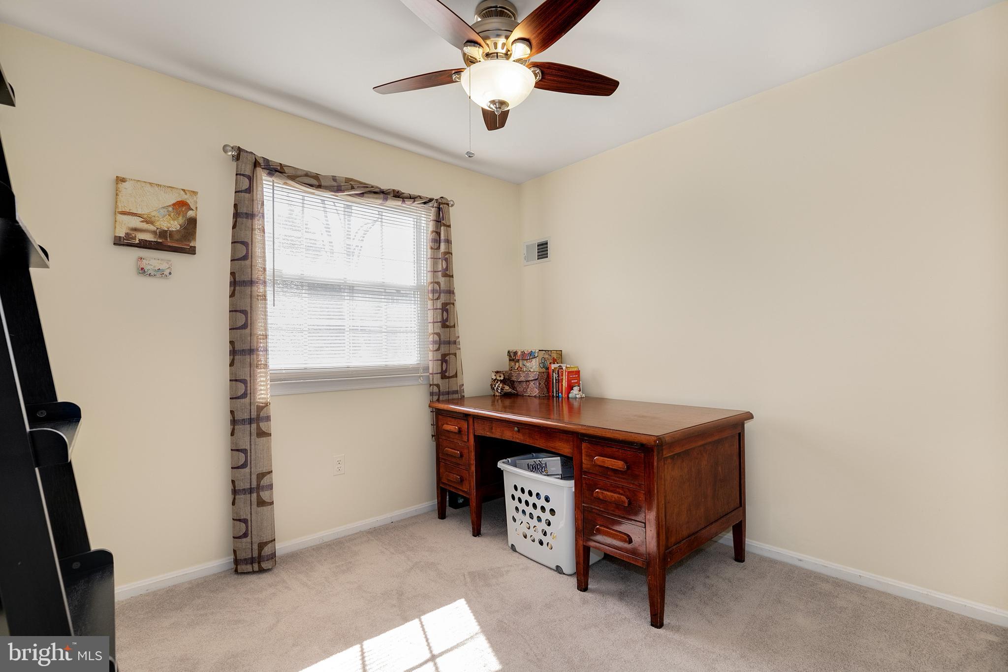 10432 Carlyn Ridge Road Damascus, MD 20872 - Photo 16 of 28 Gallery Image 16