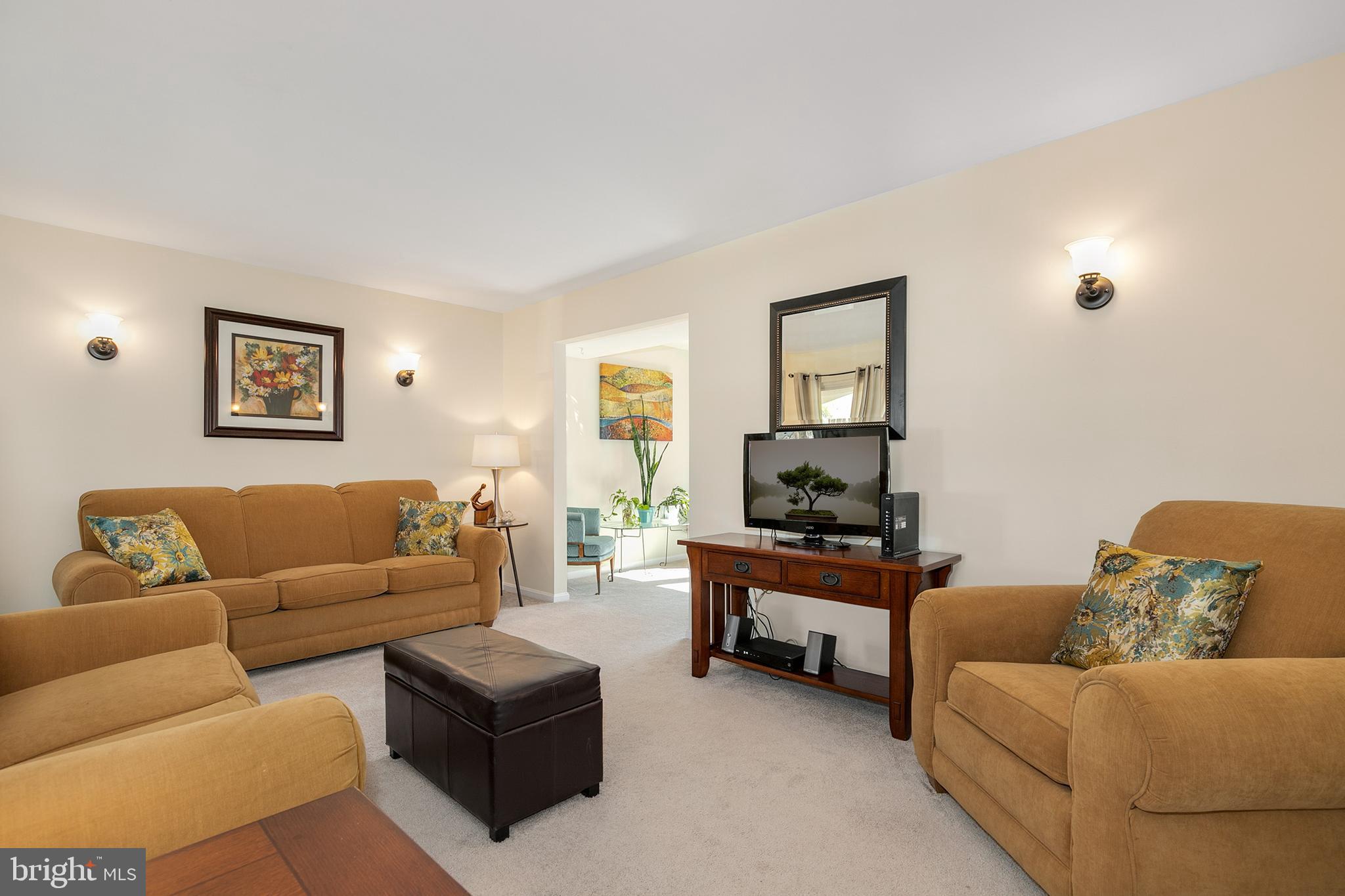 10432 Carlyn Ridge Road Damascus, MD 20872 - Photo 4 of 28 Gallery Image 4