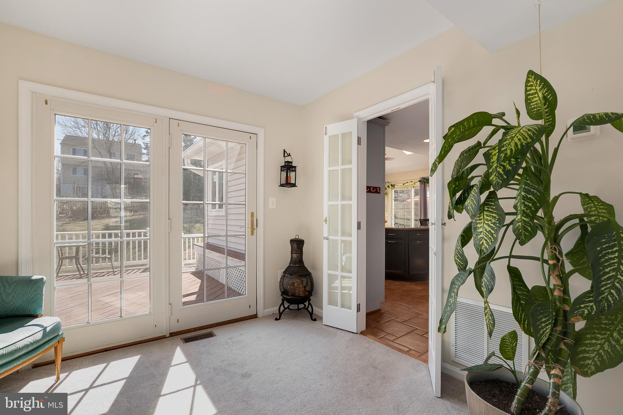 10432 Carlyn Ridge Road Damascus, MD 20872 - Photo 9 of 28 Gallery Image 9