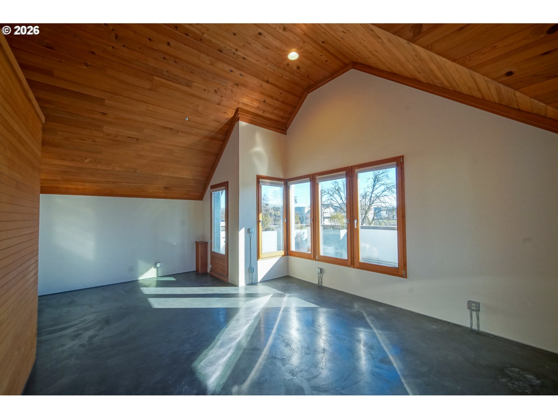 321 Mill Street, Unit 5 Eugene, OR 97401 - Photo 37 of 47