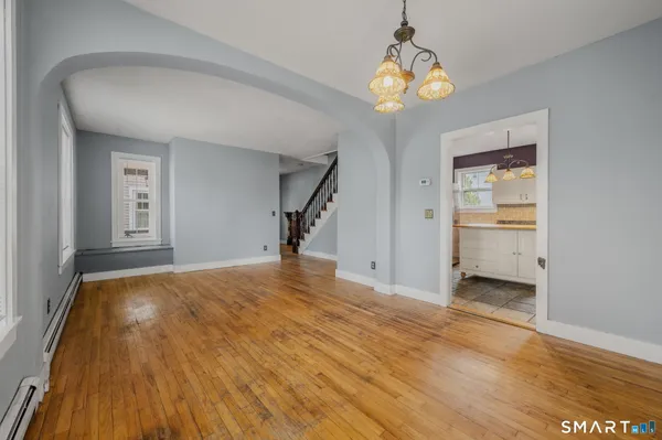 $399,900 | 20 Starr Street, New London, CT 06320