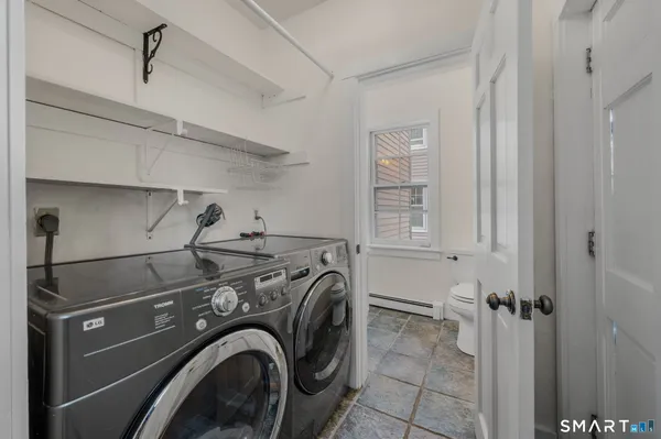 $399,900 | 20 Starr Street, New London, CT 06320