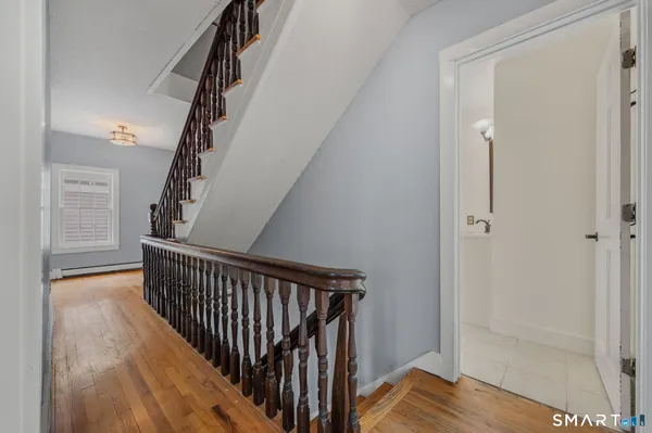 $399,900 | 20 Starr Street, New London, CT 06320