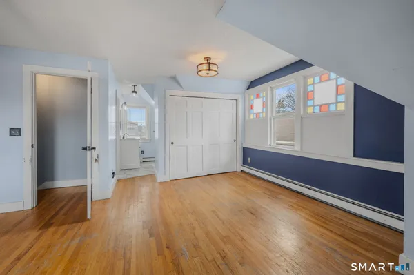 $399,900 | 20 Starr Street, New London, CT 06320