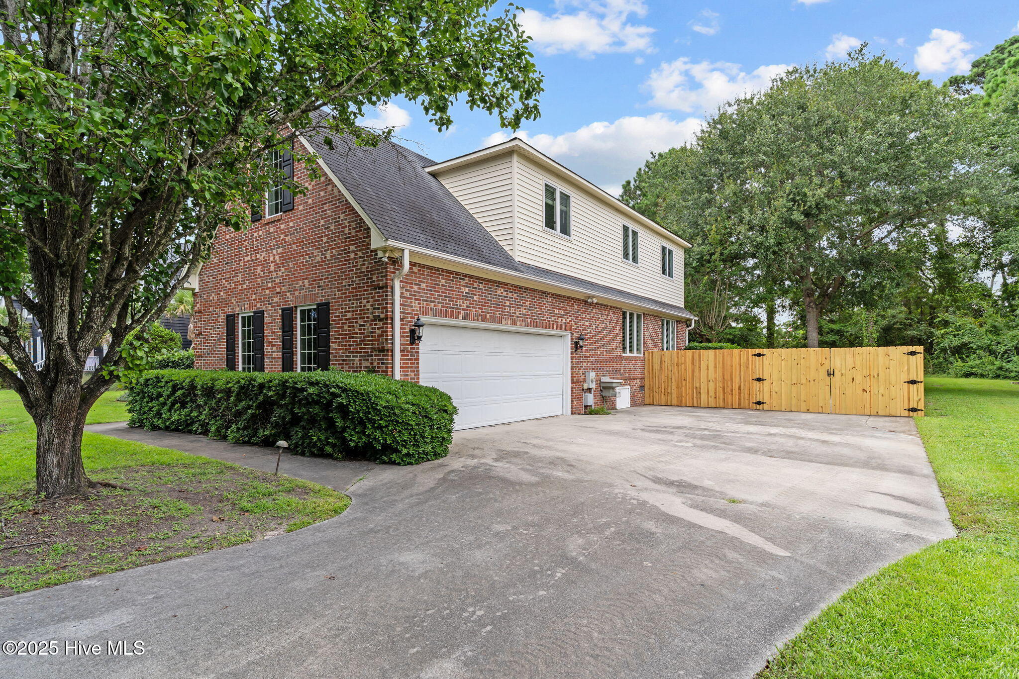 7625 Lost Tree Road Wilmington, NC 28411 - Photo 8 of 69 8-web-or-mls-BTS00359