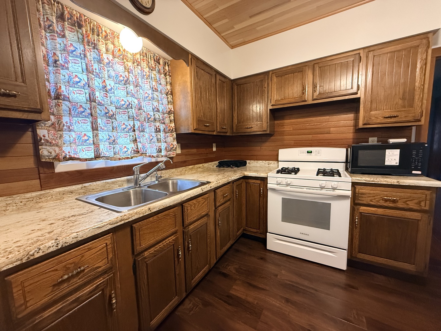217 West Chestnut Street Compton, IL 61318 - Photo 9 of 43