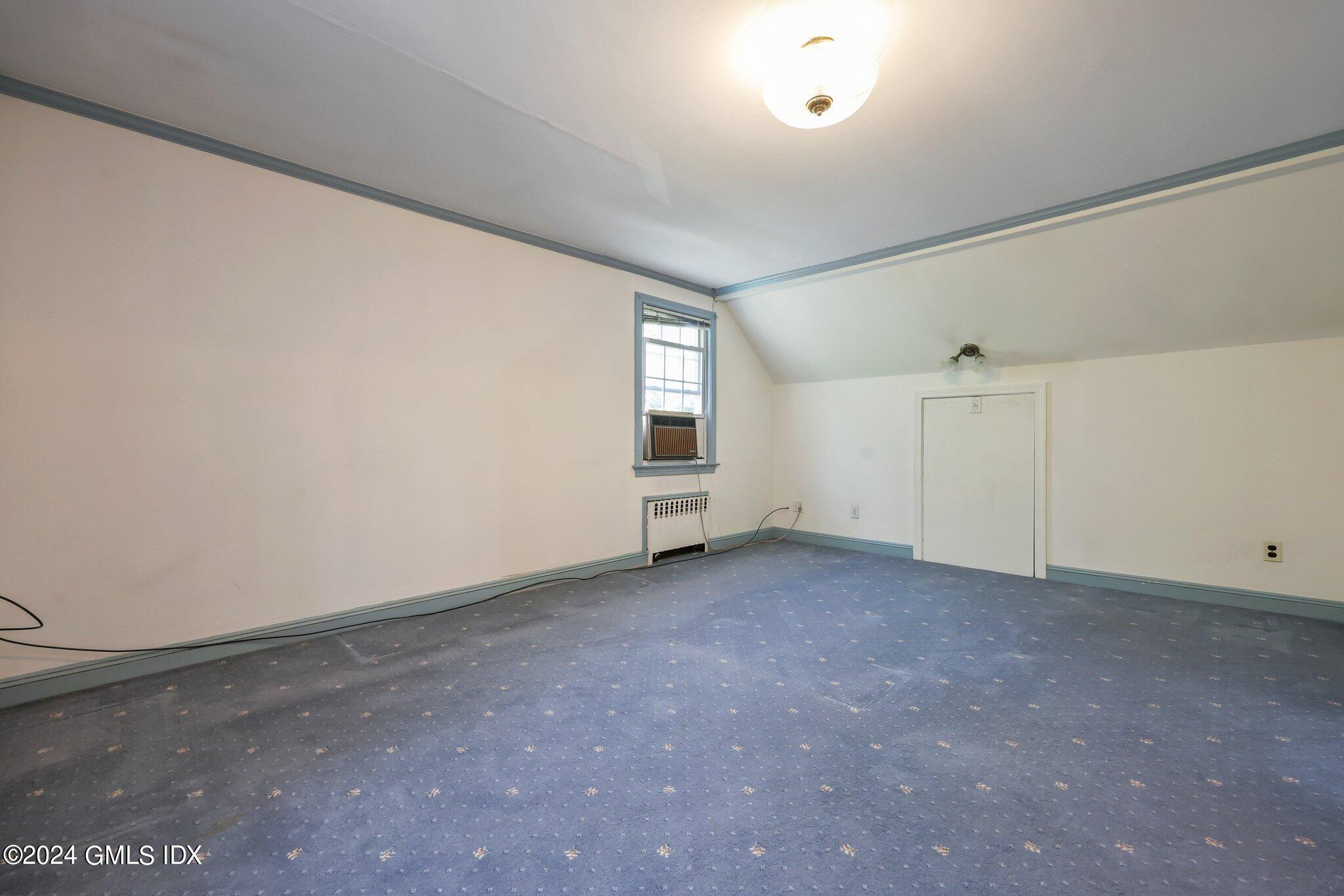 6 Center Road Old Greenwich, CT 06870 - Photo 25 of 47 a view of empty room