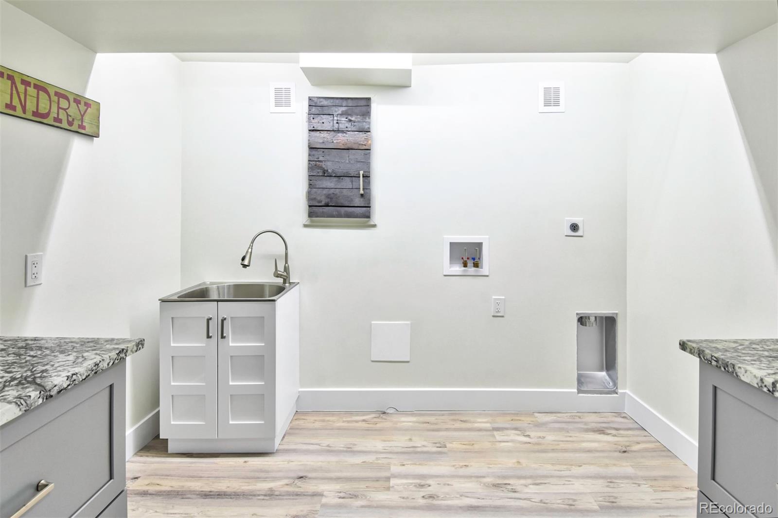 6107 Old Brompton Road Boulder, CO 80301 - Photo 16 of 40 a view of kitchen and sink