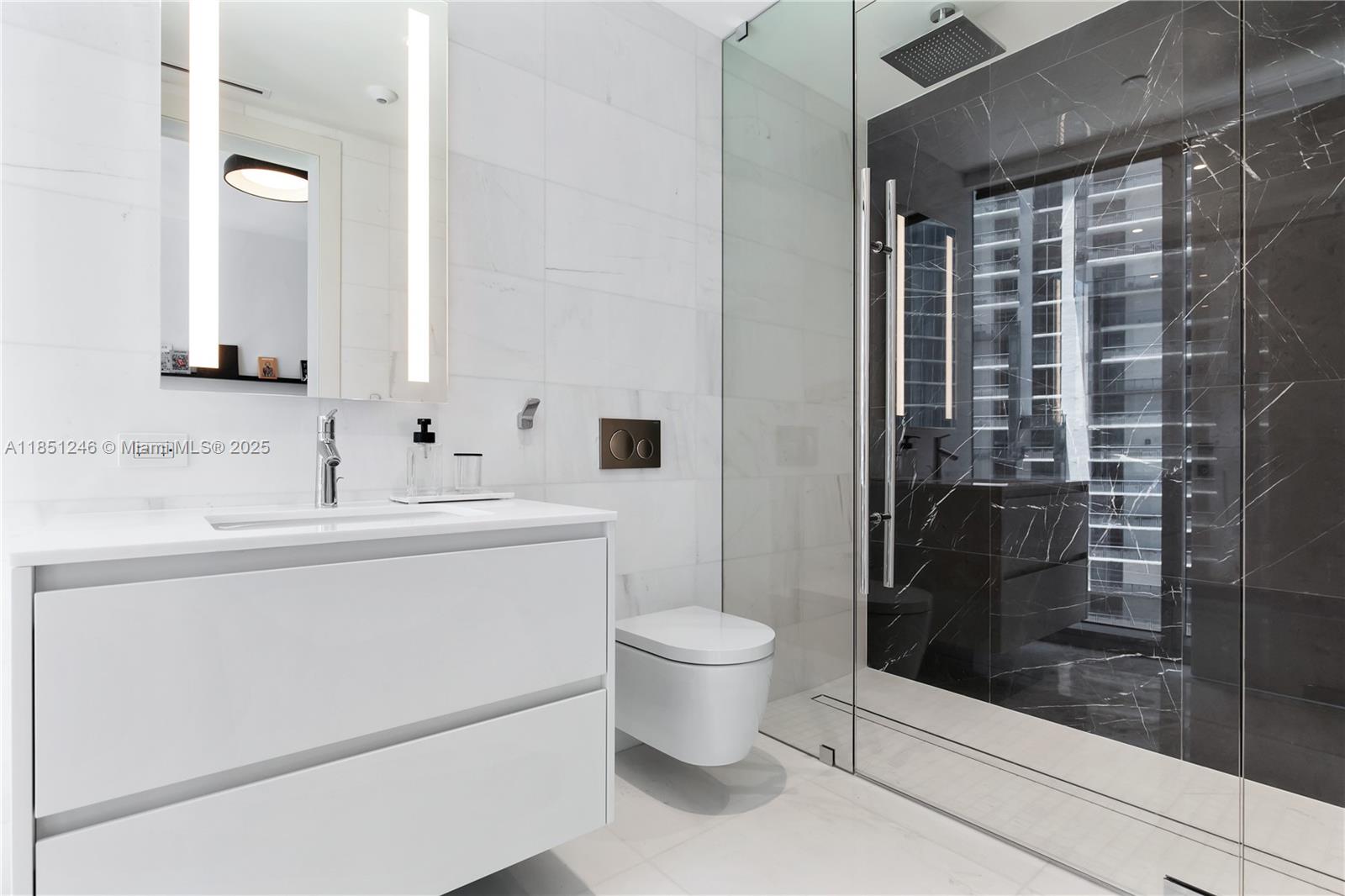 300 Biscayne Blvd Way, Unit 2504C Miami, FL 33131 - Photo 33 of 70