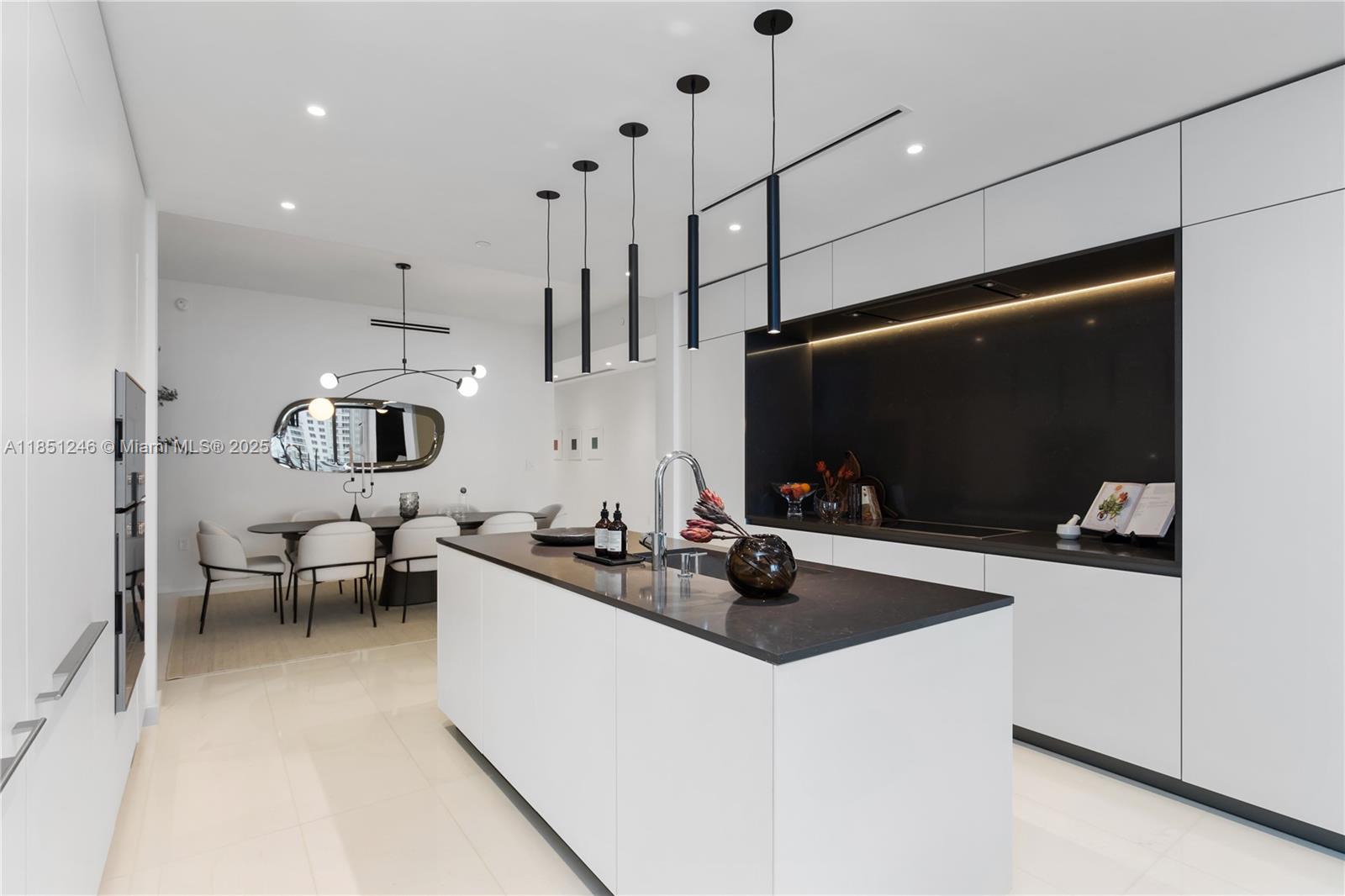 300 Biscayne Blvd Way, Unit 2504C Miami, FL 33131 - Photo 43 of 70