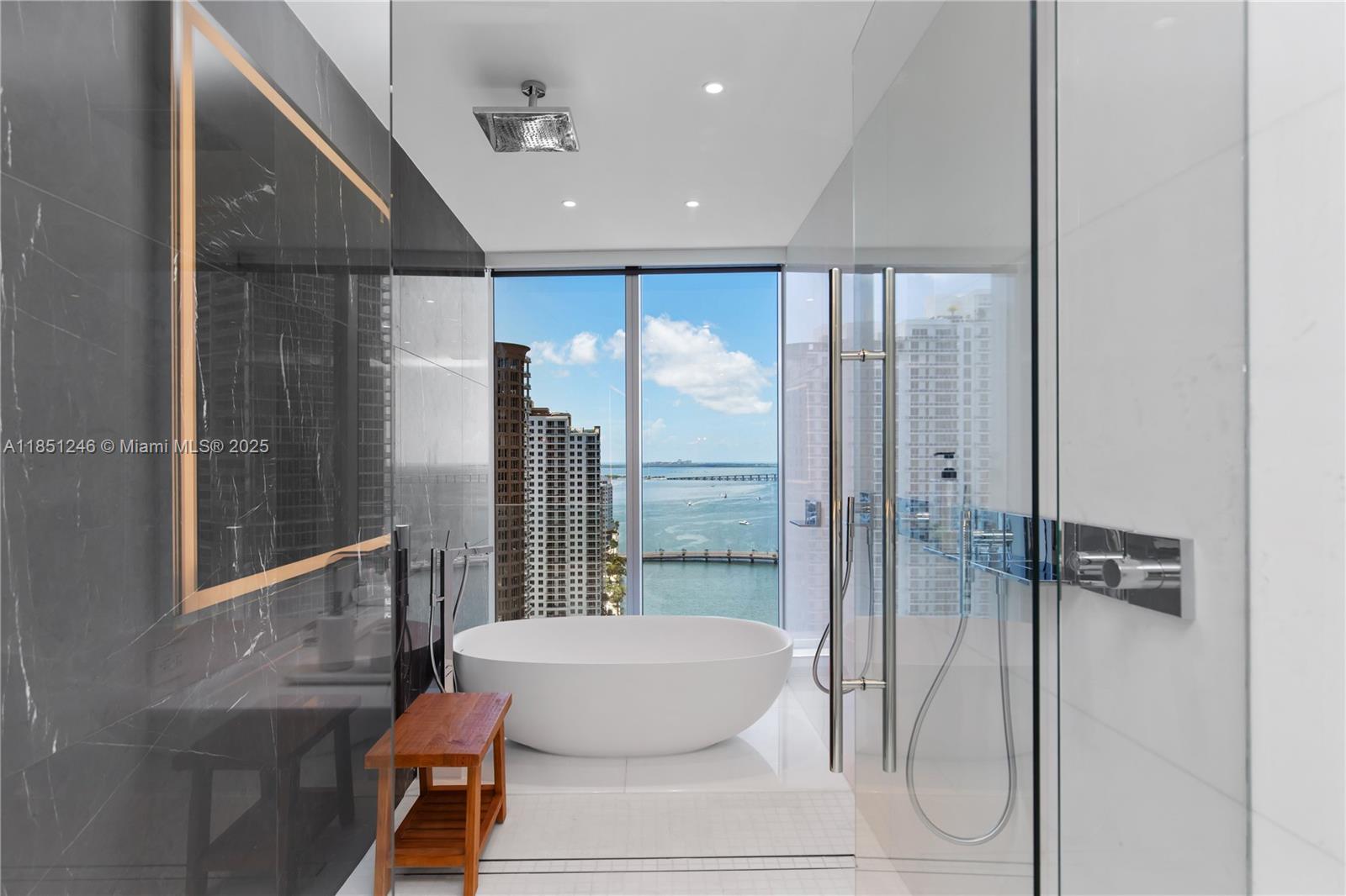 300 Biscayne Blvd Way, Unit 2504C Miami, FL 33131 - Photo 50 of 70