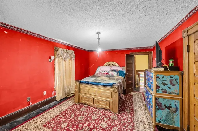 $225,000 | 393 St James Avenue, Springfield, MA 01109