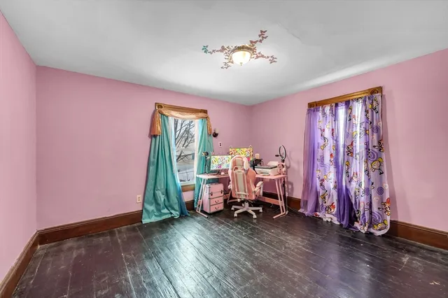 $225,000 | 393 St James Avenue, Springfield, MA 01109