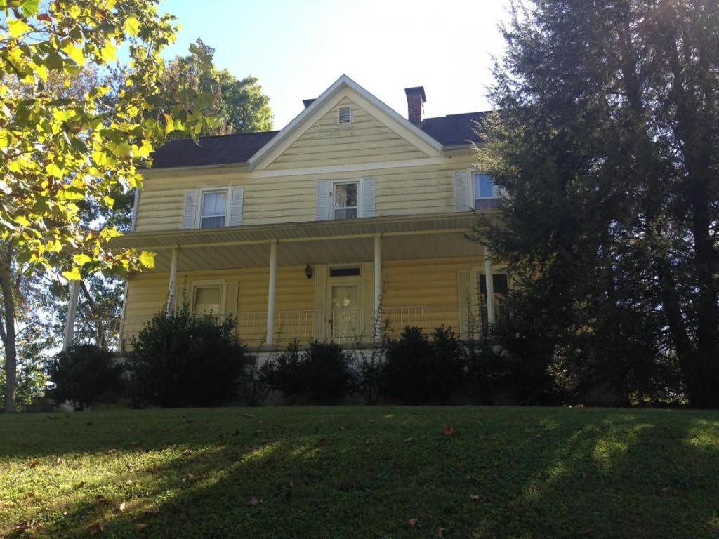 339 Roy Martin Road Johnson City, TN 37615 - Photo 1 of 24 Photo 1