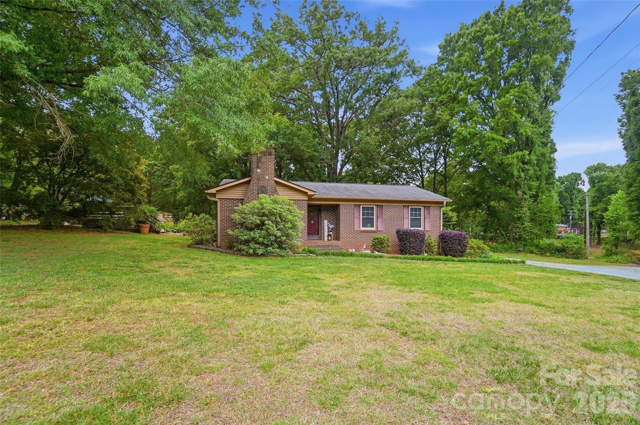 1621 Love Road Monroe, NC 28110 - Photo 3 of 43