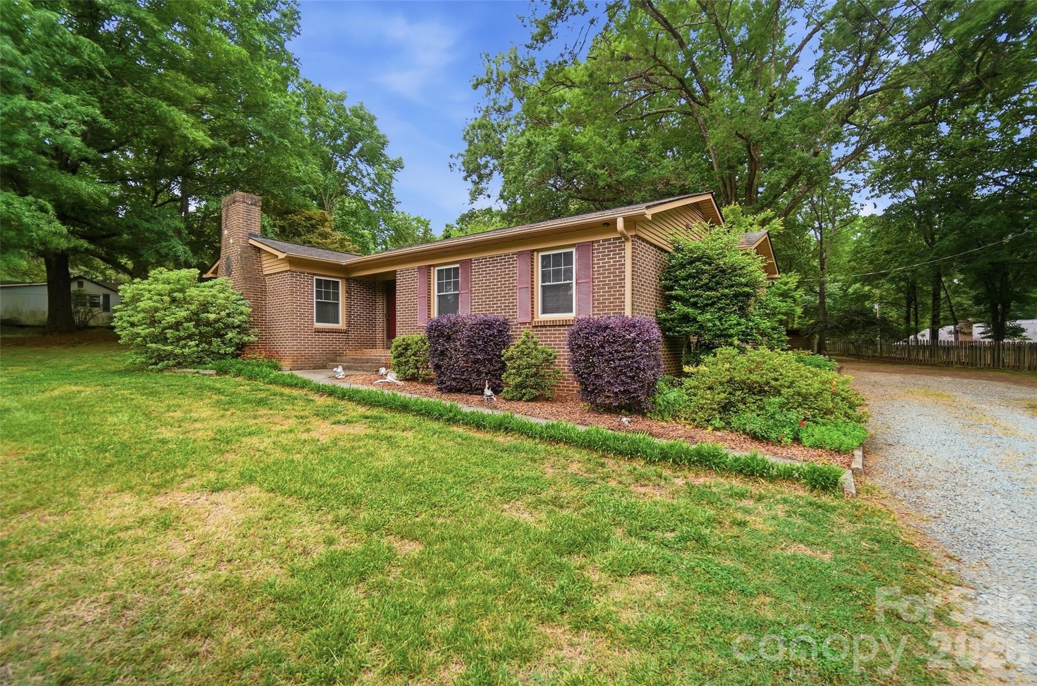 1621 Love Road Monroe, NC 28110 - Photo 5 of 43