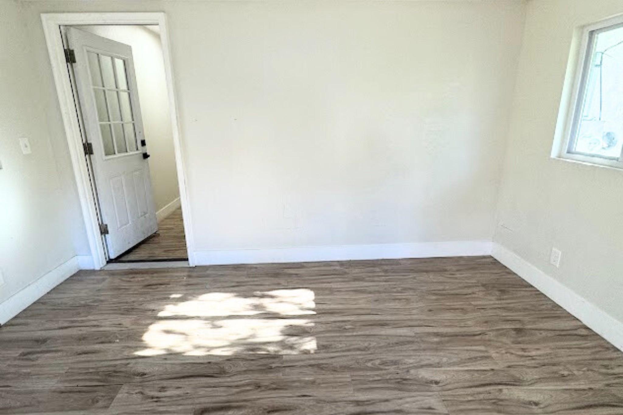 2735 North Upton Avenue Minneapolis, MN 55411 - Photo 13 of 22