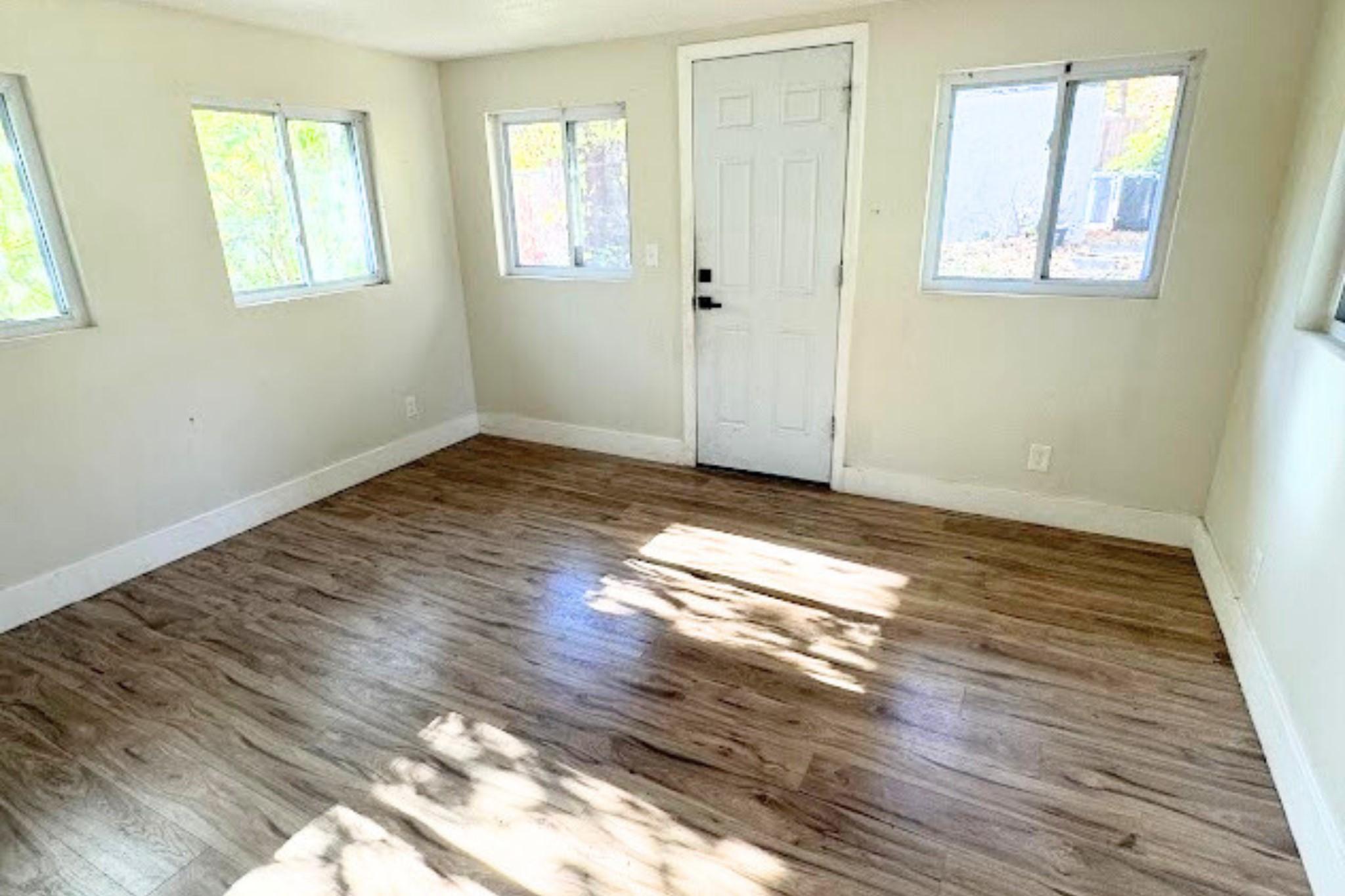 2735 North Upton Avenue Minneapolis, MN 55411 - Photo 14 of 22