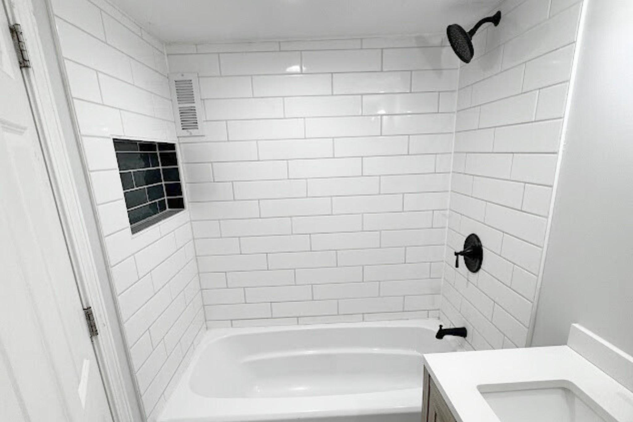 2735 North Upton Avenue Minneapolis, MN 55411 - Photo 15 of 22