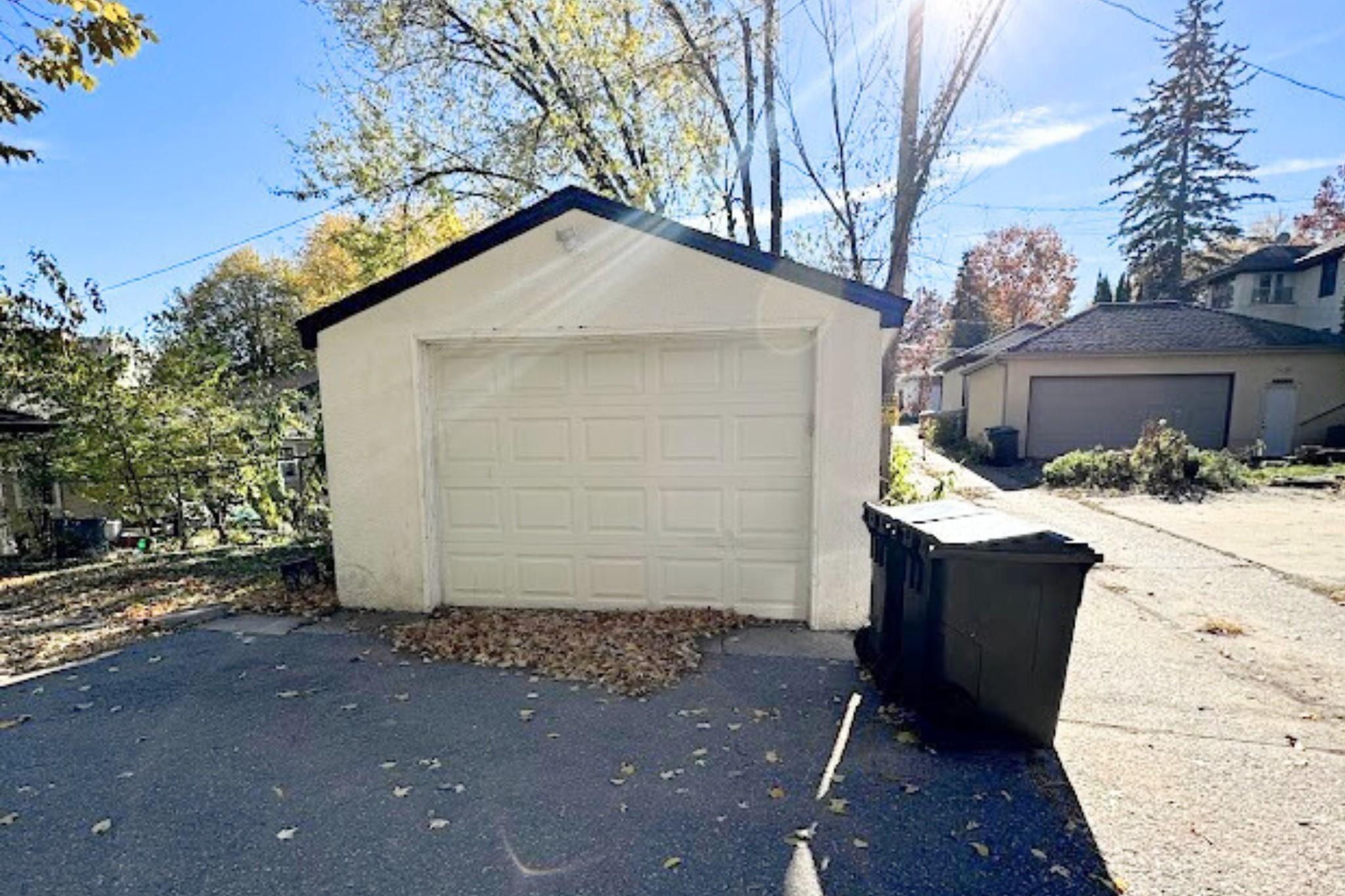 2735 North Upton Avenue Minneapolis, MN 55411 - Photo 22 of 22