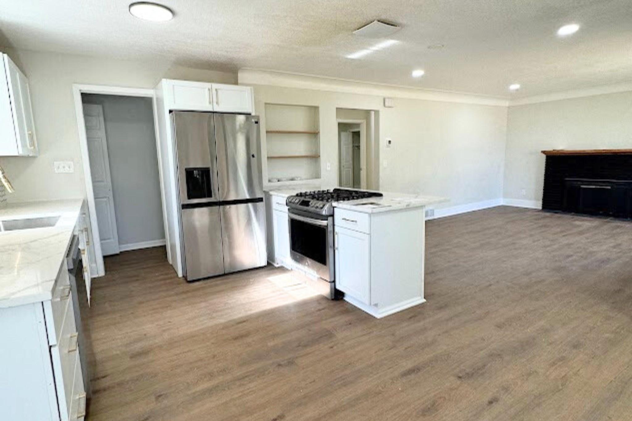 2735 North Upton Avenue Minneapolis, MN 55411 - Photo 3 of 22