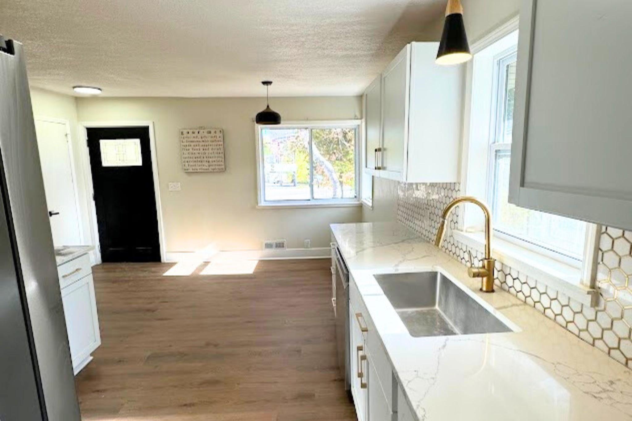 2735 North Upton Avenue Minneapolis, MN 55411 - Photo 5 of 22