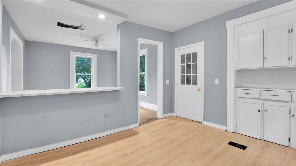 17 Peck Street Rochester, NY 14609 - Photo 10 of 30 Gallery Image 10