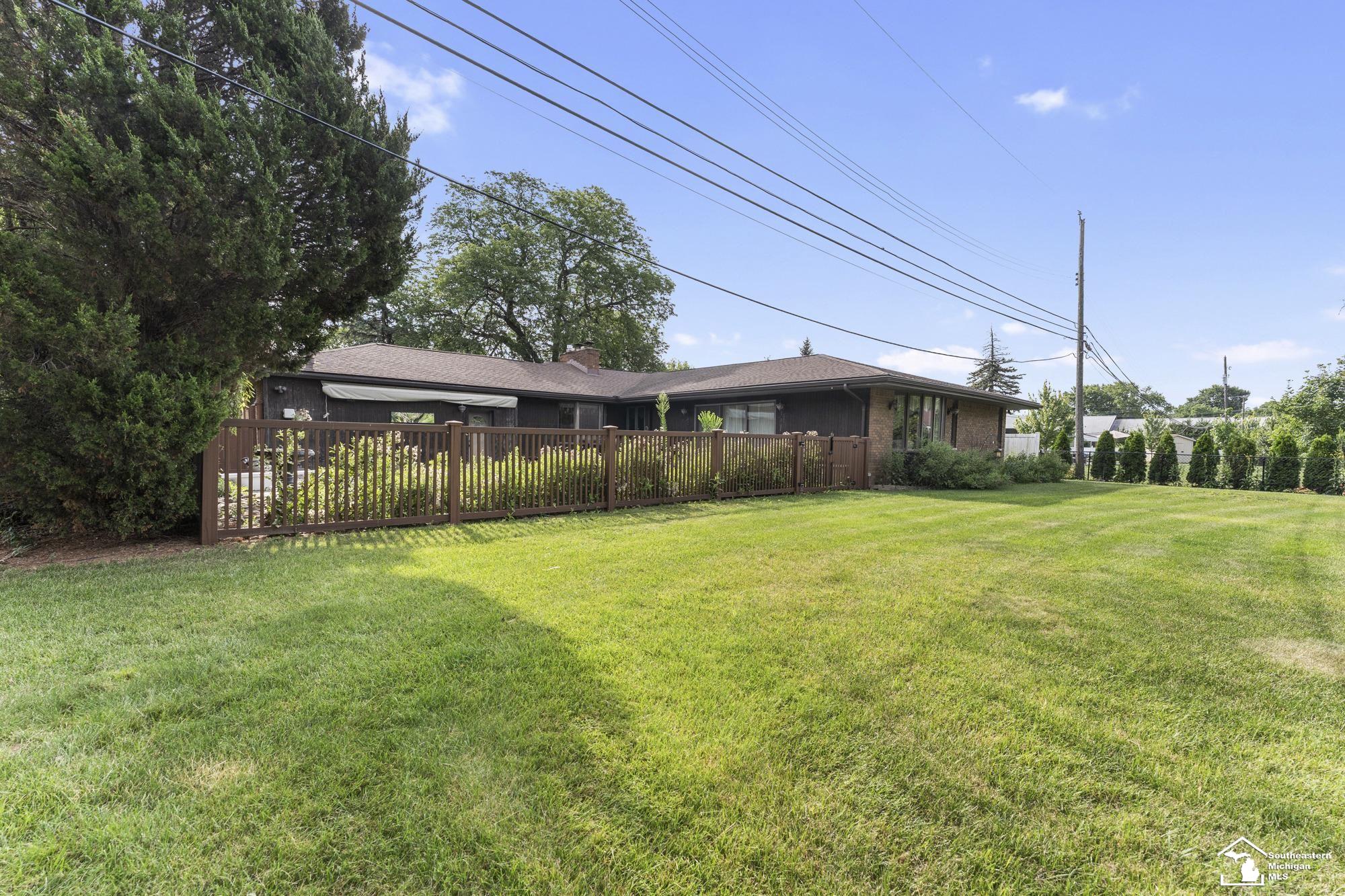 10860 Reeck Road Allen Park, MI 48101 - Photo 43 of 51