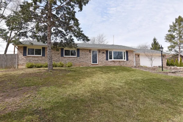 $399,900 | 6120 242nd Avenue, Paddock Lake, WI 53168