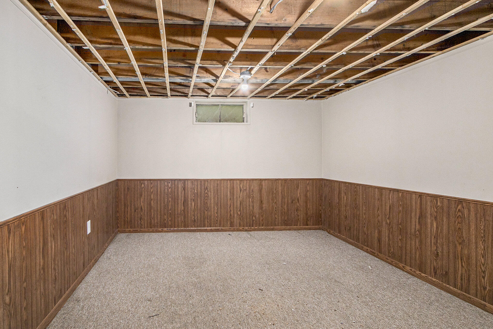 381 Hickory Road Battle Creek, MI 49017 - Photo 14 of 17 014_381whickory_25