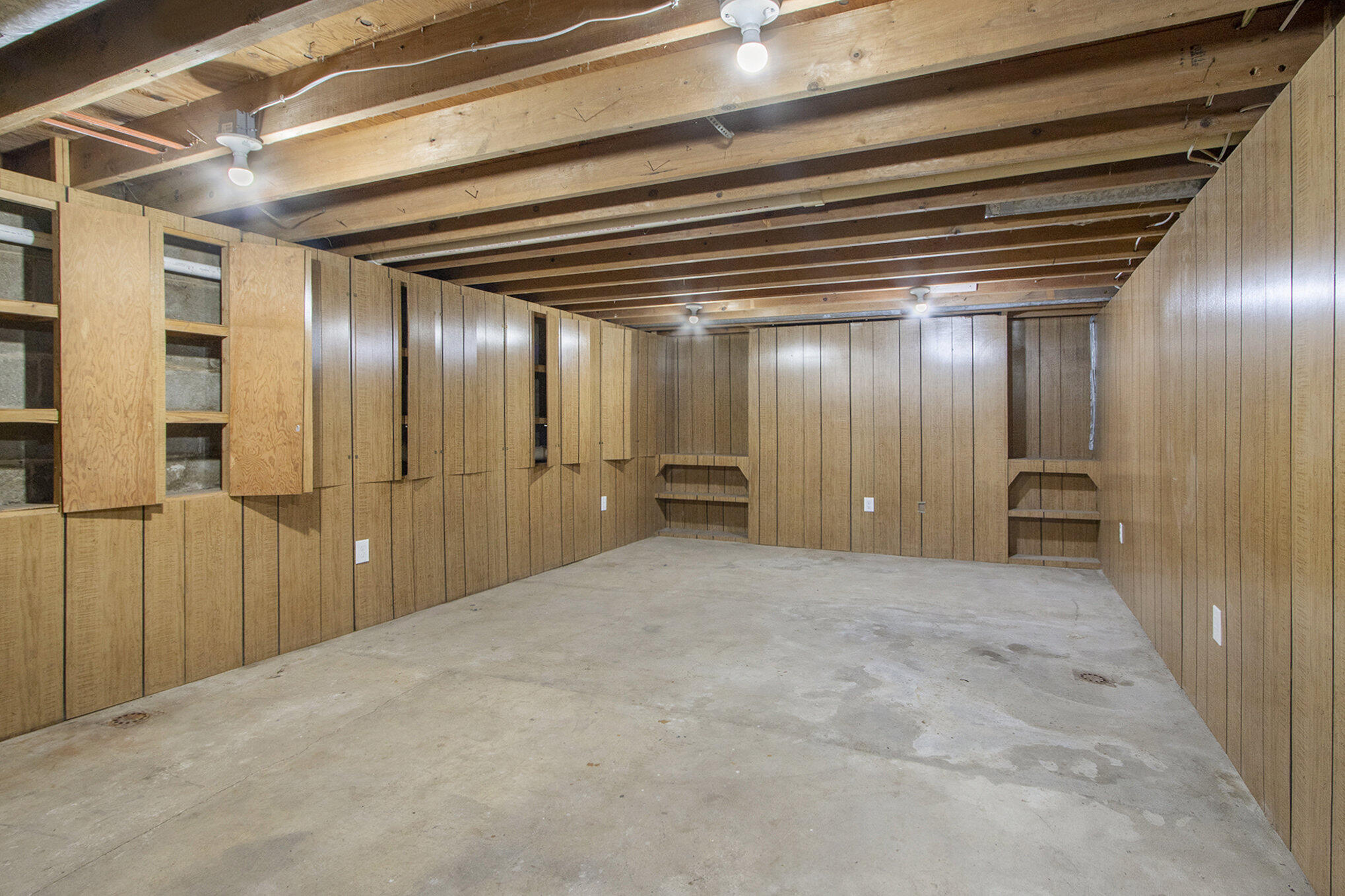 381 Hickory Road Battle Creek, MI 49017 - Photo 15 of 17 015_381whickory_27