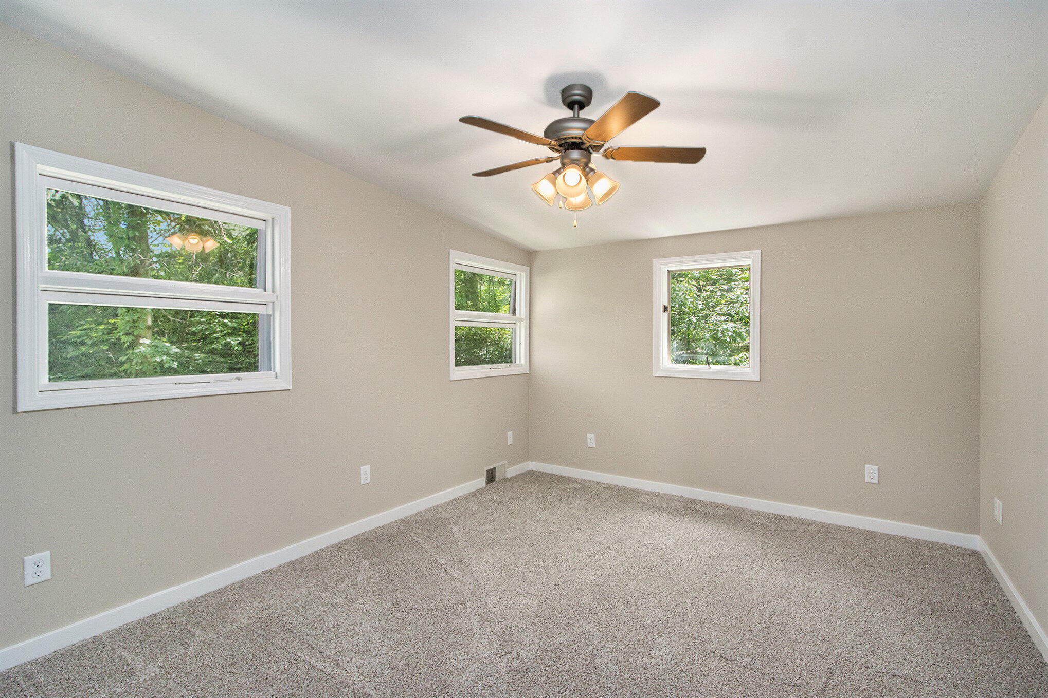 381 Hickory Road Battle Creek, MI 49017 - Photo 10 of 17 007_381whickory_5