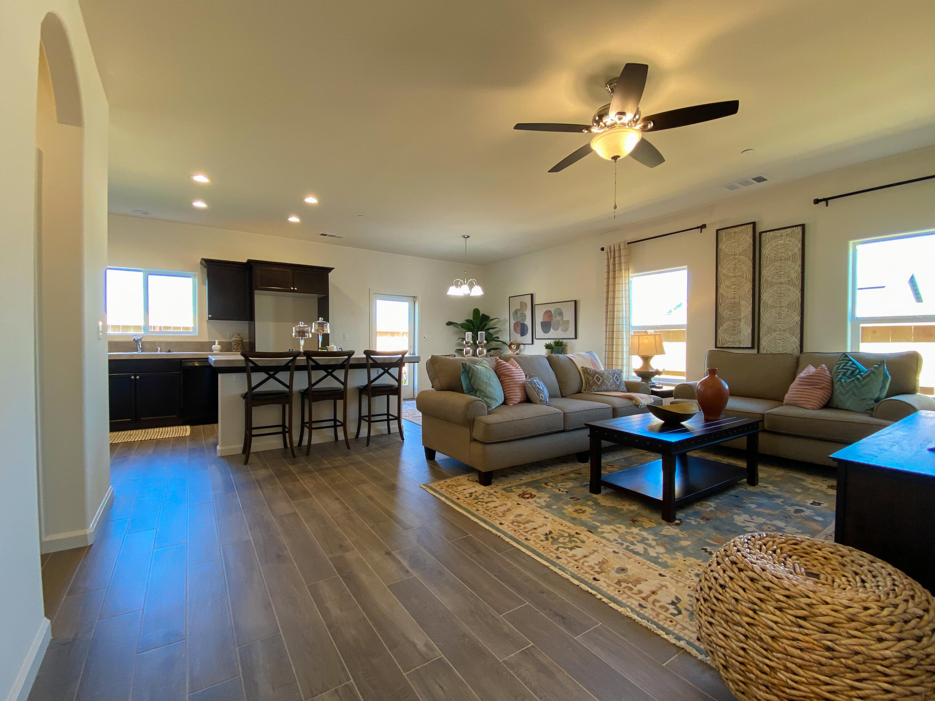 30769 Ashland Road Visalia, CA 93291 - Photo 2 of 26 IMG_6318