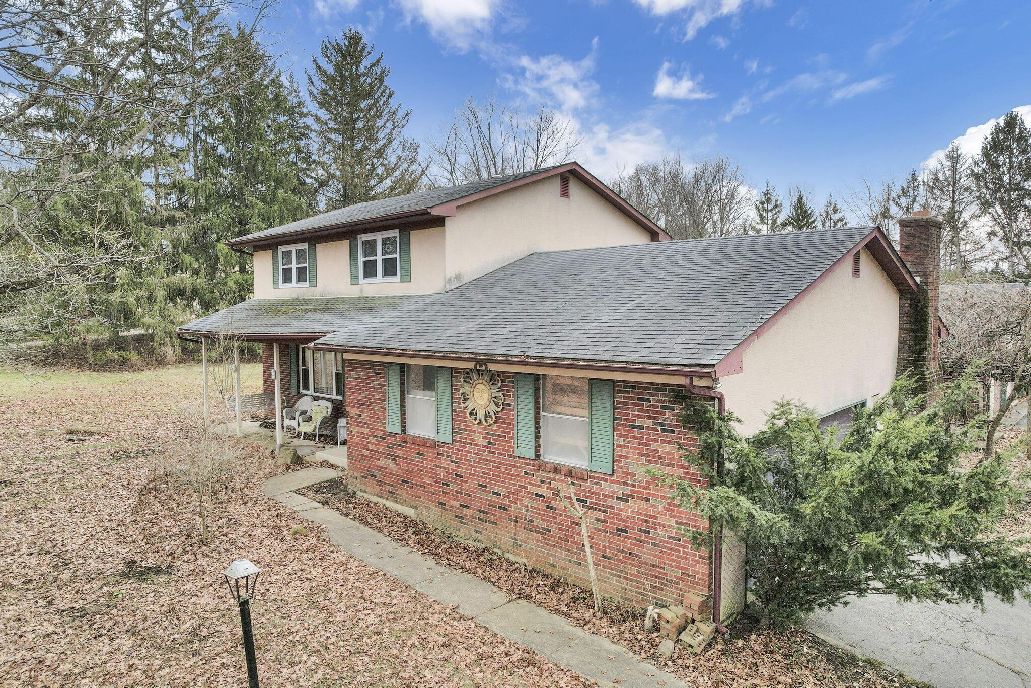 6175 Headley Road Columbus, OH 43230 - Photo 61 of 69 65-web-or-mls-DJI_0885 - Copy