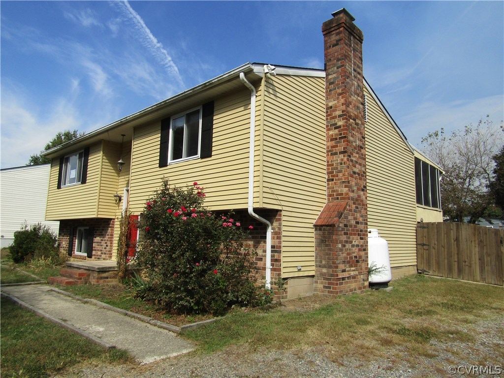 6525 Watchlight Road North Chesterfield, VA 23234 - Photo 3 of 32 Gallery Image 3