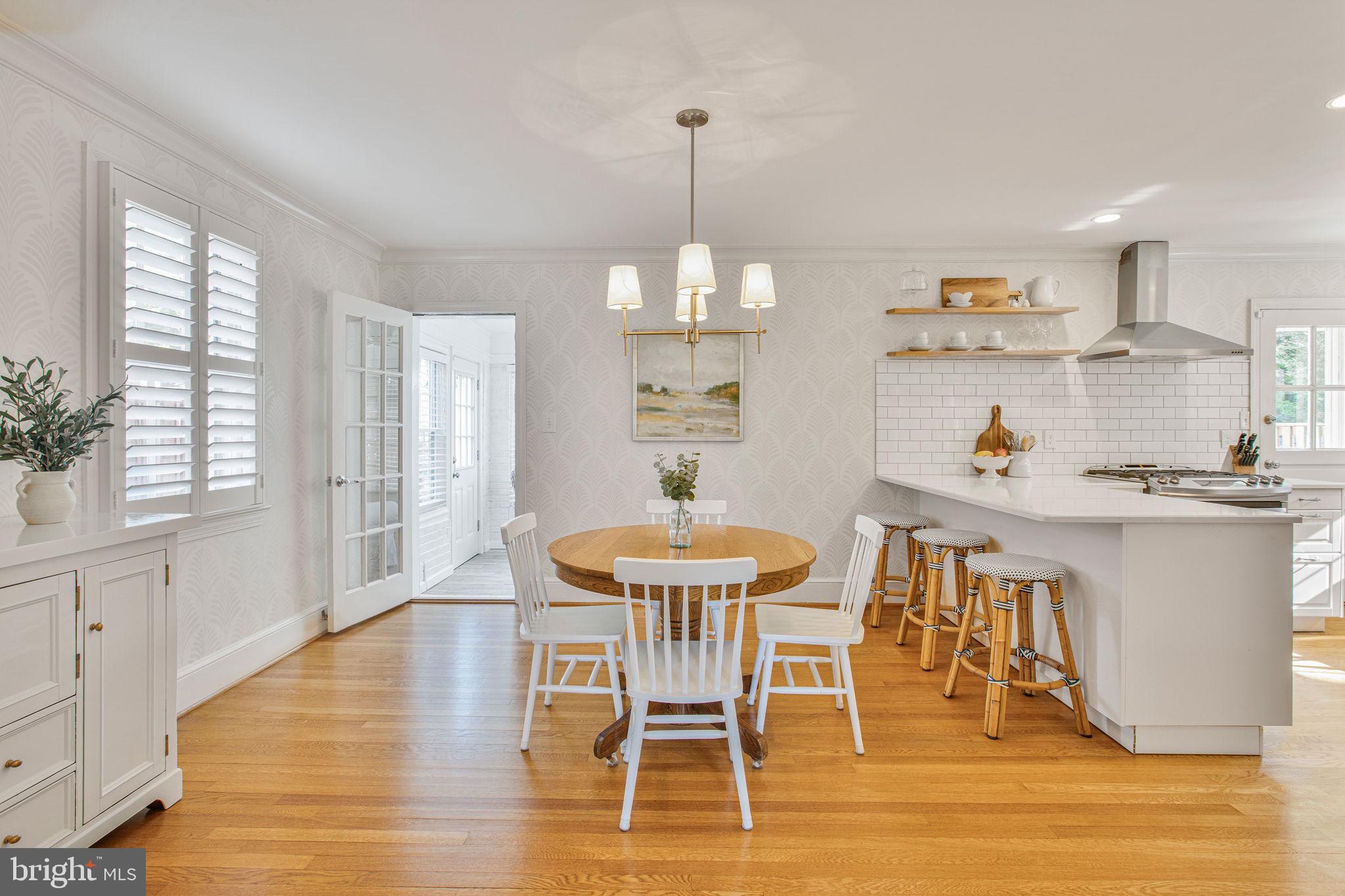1654 Primrose Road Northwest Washington, DC 20012 - Photo 23 of 58 Dining area