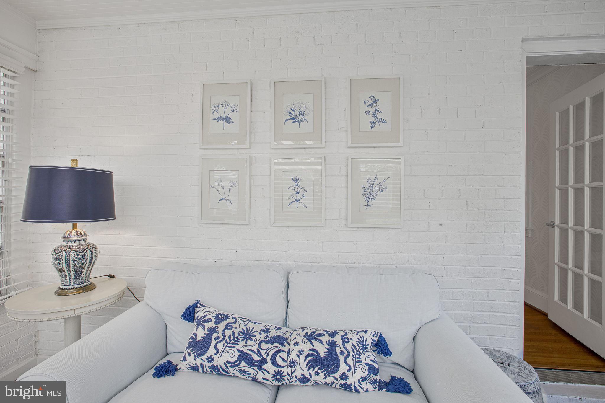 1654 Primrose Road Northwest Washington, DC 20012 - Photo 27 of 58 Sunroom