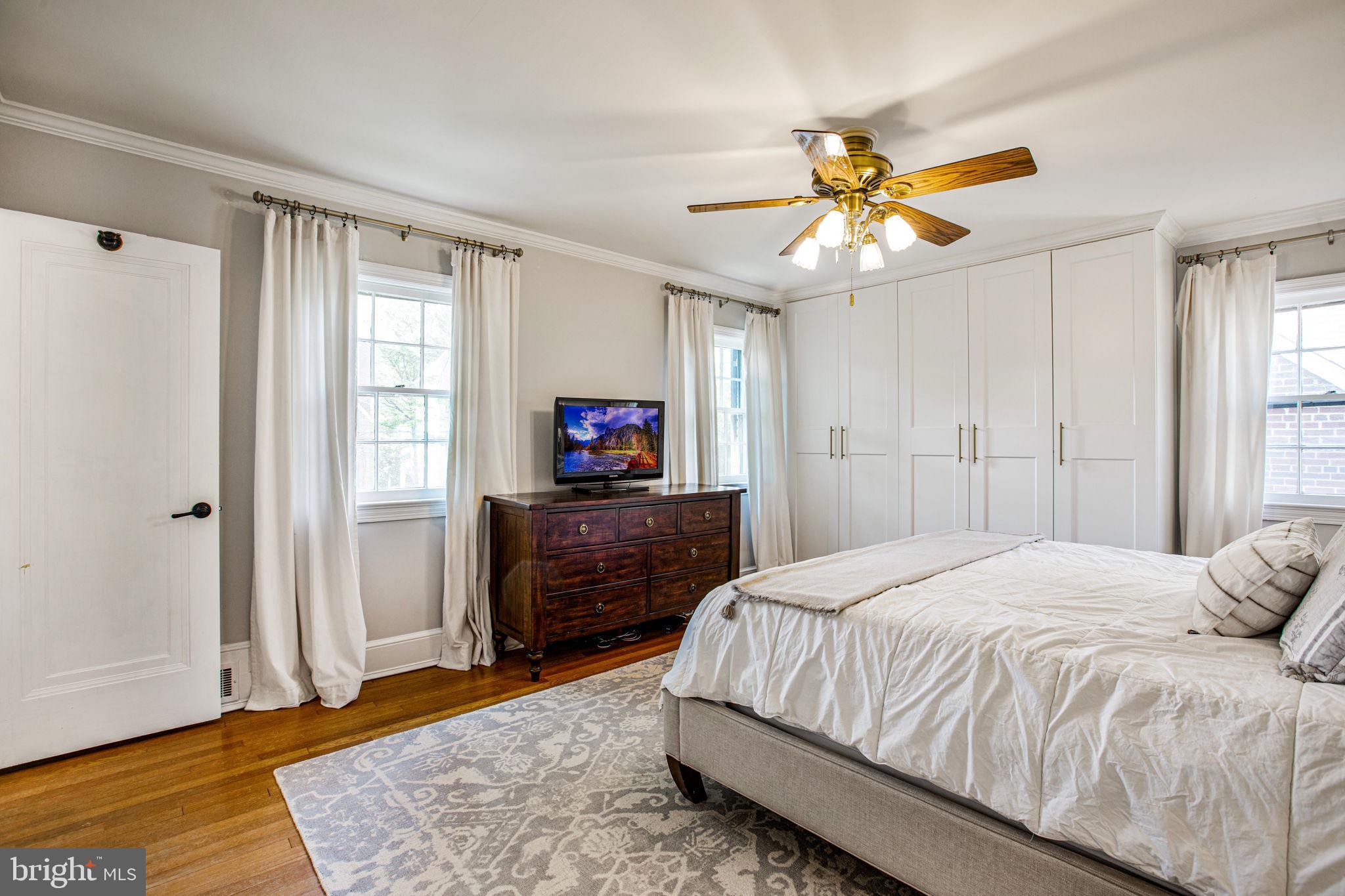 1654 Primrose Road Northwest Washington, DC 20012 - Photo 39 of 58 Bedroom 1 (Primary)