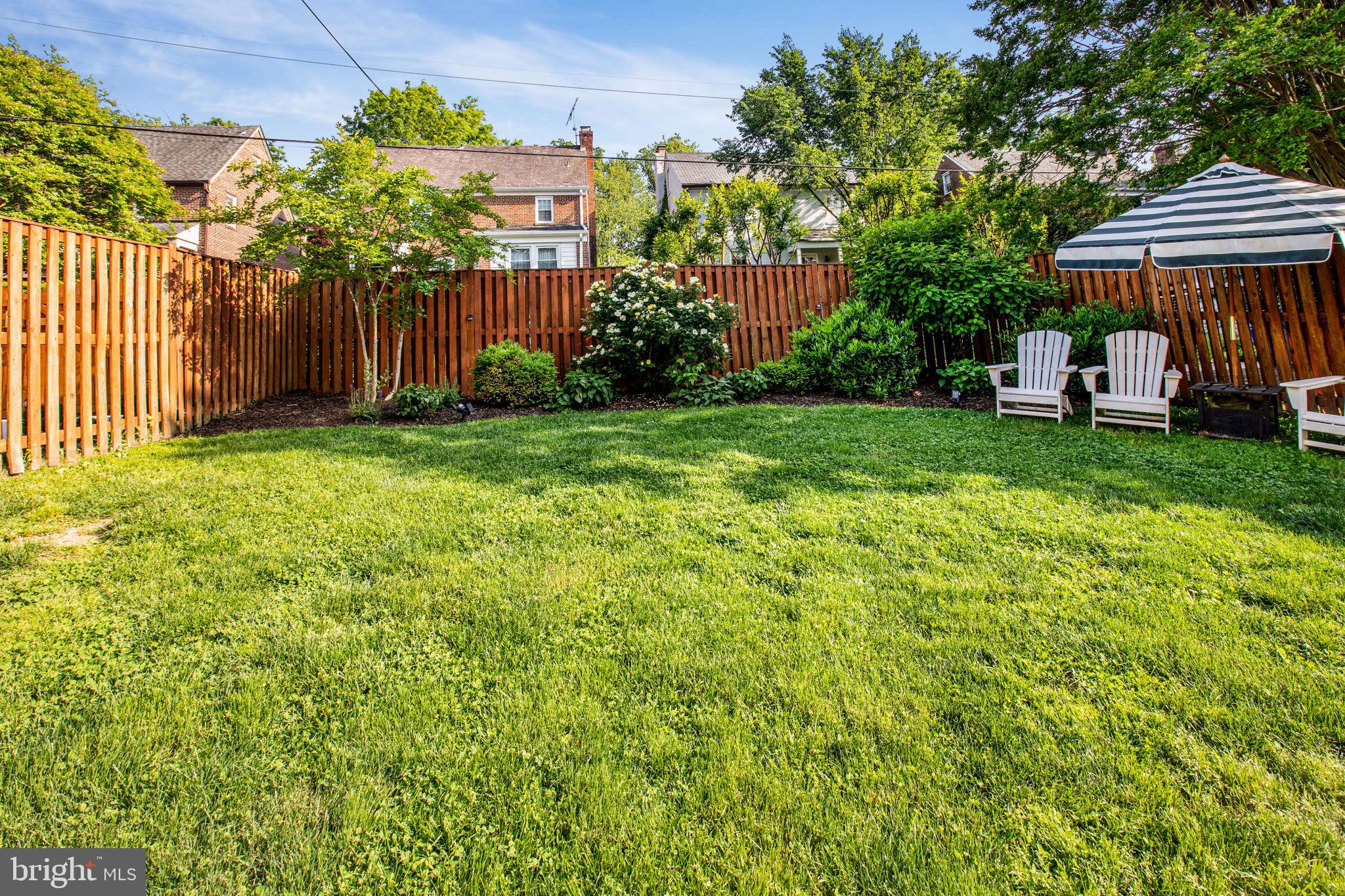 1654 Primrose Road Northwest Washington, DC 20012 - Photo 9 of 58 Backyard
