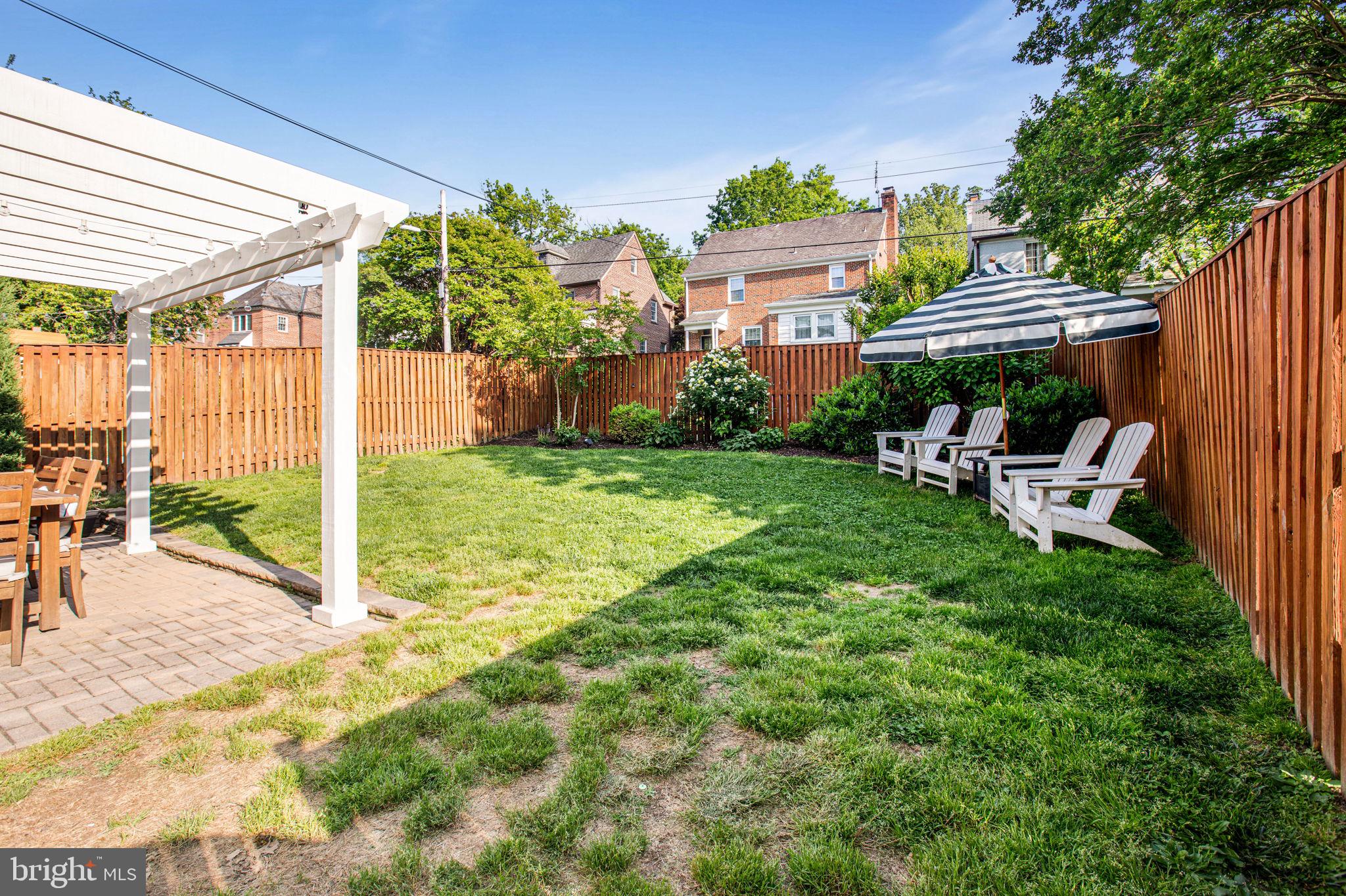 1654 Primrose Road Northwest Washington, DC 20012 - Photo 10 of 58 Backyard