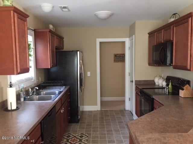 443 Pirate Cove Road Washington, NC 27889 - Photo 19 of 26 i