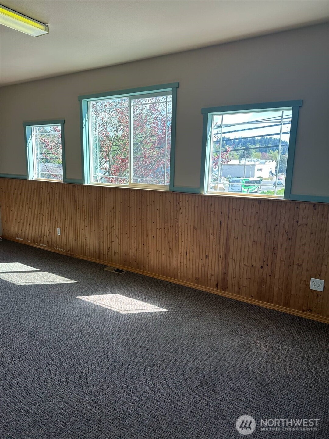 117 North 8th Street, Unit 400 Shelton, WA 98584 - Photo 3 of 7