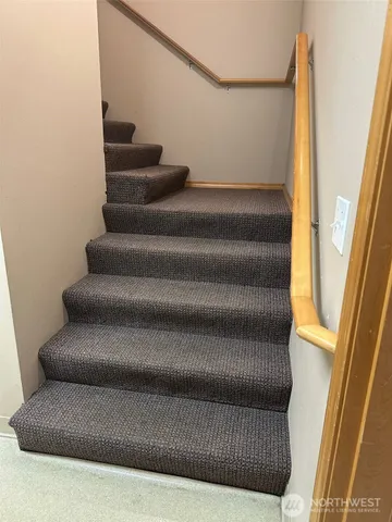 $300 | 117 North 8th Street, Unit 400, Shelton, WA 98584