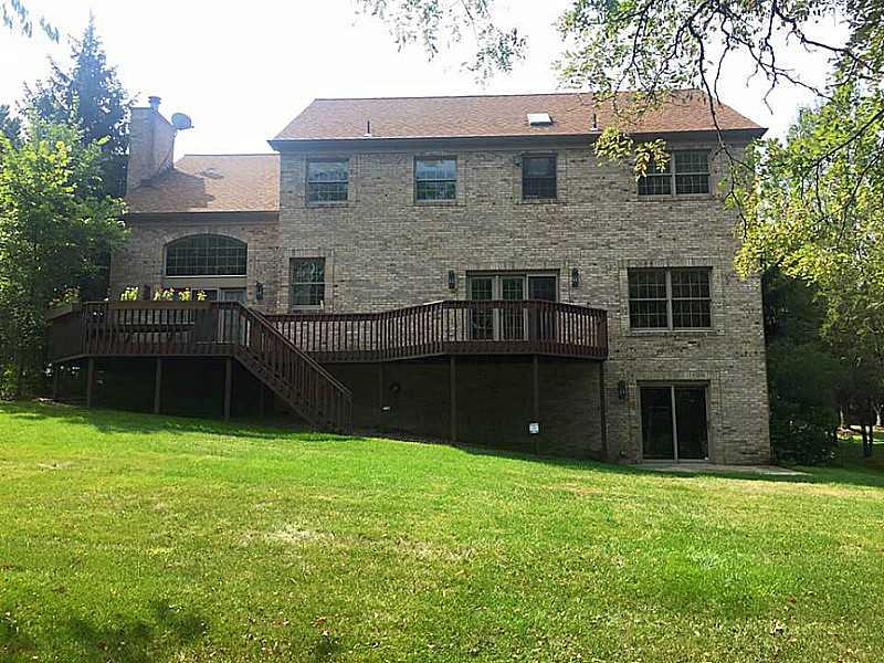 200 Timber Ridge Road Pittsburgh, PA 15238 - Photo 2 of 18 Exterior Back.