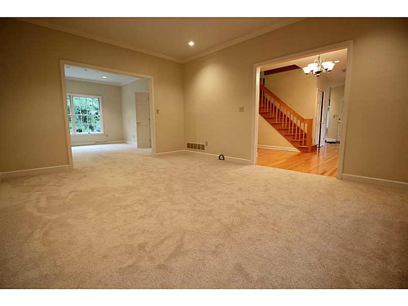 200 Timber Ridge Road Pittsburgh, PA 15238 - Photo 5 of 18 Den/Family/Great Room.