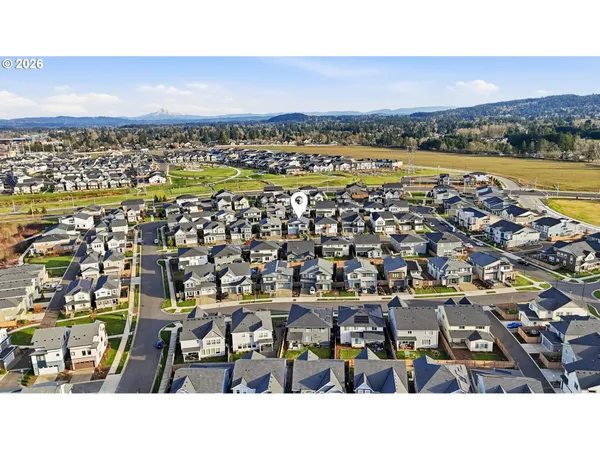 $869,900 | 4018 Southeast 77th Avenue, Hillsboro, OR 97123
